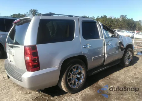2014 Chevrolet Tahoe Lt из США, поврежденный, VIN 1GNSCBE05ER127728